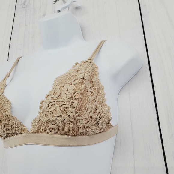 Nollie Mesh Lace Triangle Bralette Size Medium - Picture 2 of 6